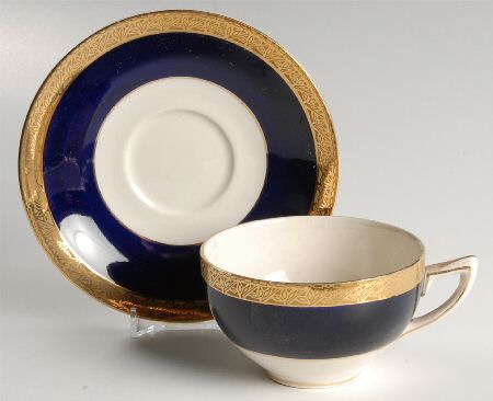 4934 Footed Cup & Saucer Set