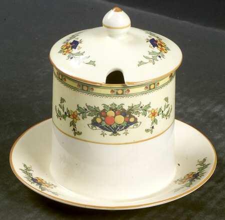 A1476 (Round, Scalloped) Jam/Jelly & Lid w/Attached Underplate