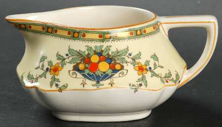 A1476 (Round, Scalloped) Creamer