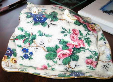 Ascot Cheese Dish with Lid (Wedge)
