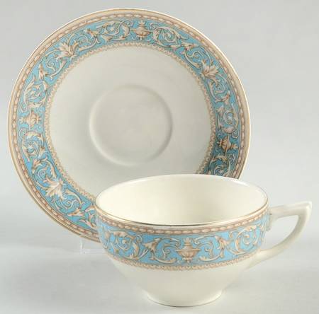 Atlanta Flat Cup & Saucer Set
