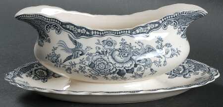 Bristol Dove Grey Gravy Boat with Attached Underplate