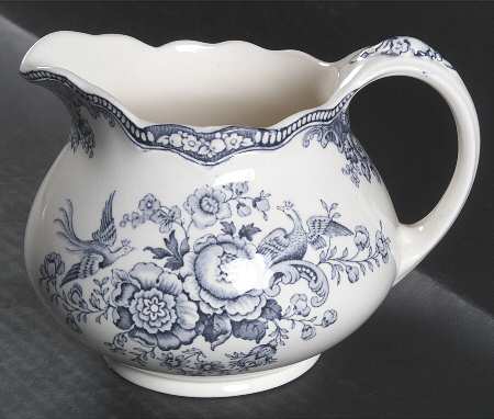 Bristol Dove Grey 32 Oz Pitcher