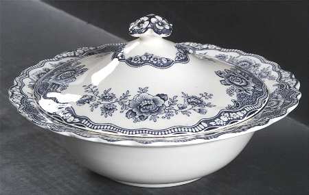 Bristol Dove Grey Round Covered Vegetable