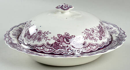 Bristol Mulberry Round Covered Butter