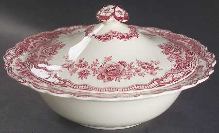 Bristol Pink (Cream) Round Covered Vegetable