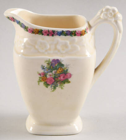 Charm Creamer