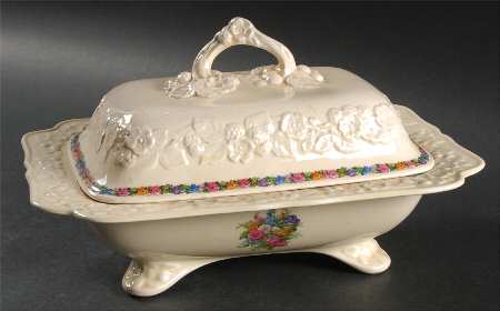 Charm Rectangular Covered Vegetable