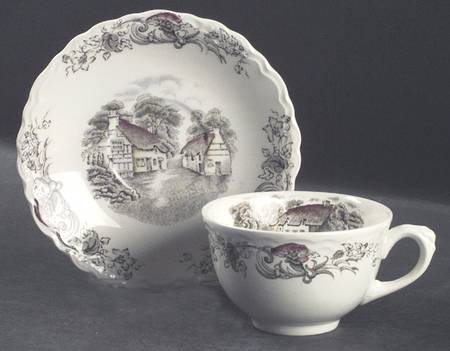 Charming England Flat Cup & Saucer Set