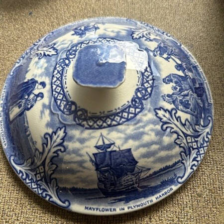 Colonial Times Blue (Floral & Scene Border) Lid for Square Vegetable