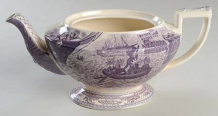 Colonial Times Mulberry (Scalloped) Teapot No Lid