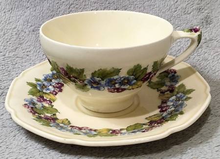 CRD23 Flat Cup & Saucer Set