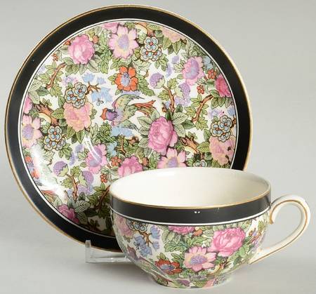 Roseland Flat Cup & Saucer Set