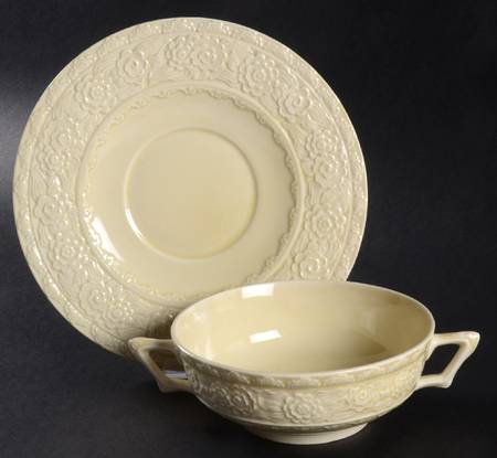 CRD8 Footed Cream Soup Bowl & Saucer Set