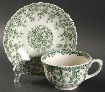 Early English Ivy Green Oversized Cup & Saucer Set