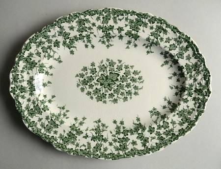 Early English Ivy Green 10" Oval Serving Platter