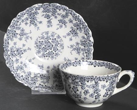 Early English Ivy Blue Gray (Scalloped) Flat Cup & Saucer Set
