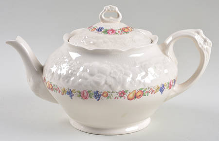 Florentine Garden (Colored Fruit) Teapot & Lid