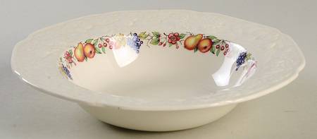 Florentine Garden (Colored Fruit) Rim Cereal Bowl