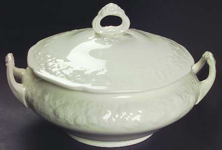 Florentine White Round Covered Vegetable