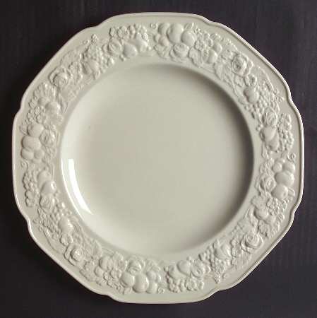 Florentine White Dinner Plate