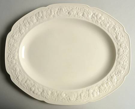 Florentine Dark Cream 15" Oval Serving Platter