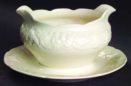 Florentine Dark Cream Gravy Boat with Attached Underplate