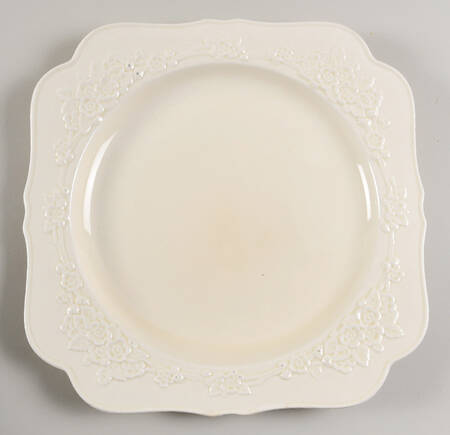 Gainsborough (All White)(Also A Shape) Square Chop Plate