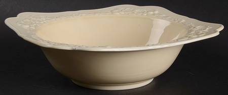 Gainsborough (All White)(Also A Shape) 8" Round Vegetable Bowl