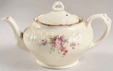 Picardy Teapot & Lid