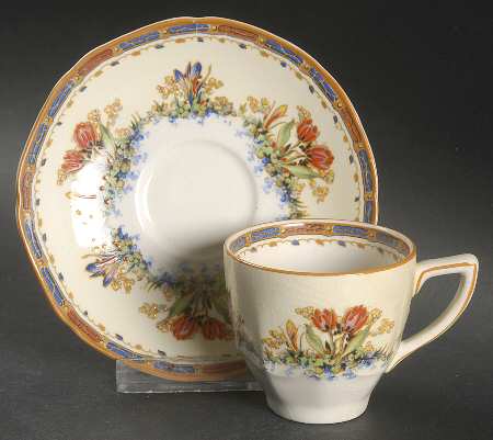 Tulip Flat Demitasse Cup & Saucer Set