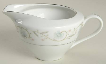 Ballerina Creamer