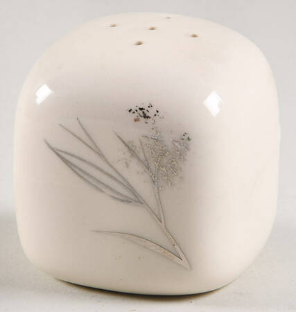 CRE2 Pepper Shaker