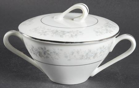Heritage Sugar Bowl & Lid