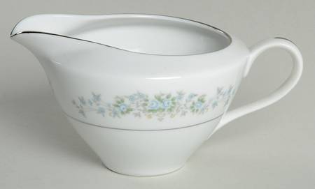 Montclair Creamer