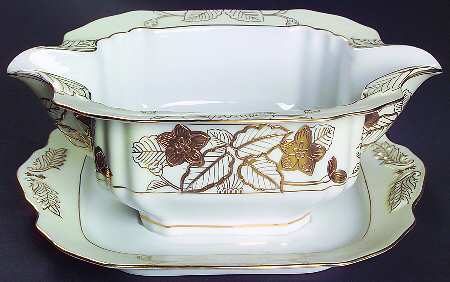 Anniversary Gravy Boat with Attached Underplate