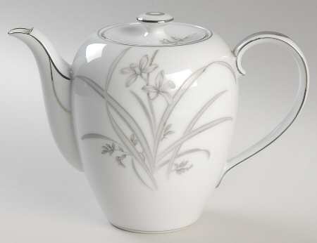 Brigadoon Teapot & Lid