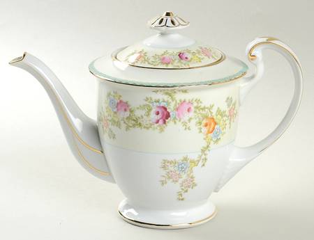 CRF4 Teapot & Lid