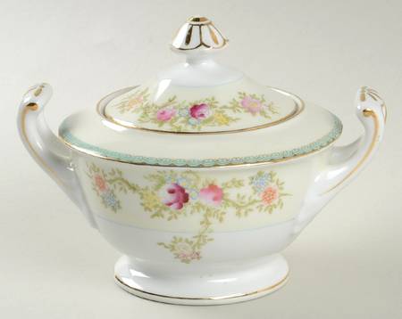 CRF4 Sugar Bowl & Lid