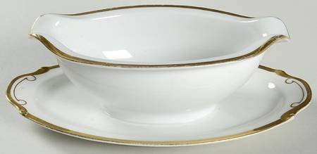Heritage Gravy Boat with Attached Underplate