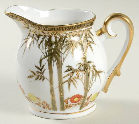 Kutani Creamer