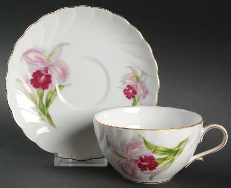 Orchid Flat Cup & Saucer Set