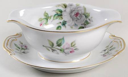 Princess Gravy Boat with Attached Underplate