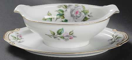 Princess Gravy Boat with Attached Underplate