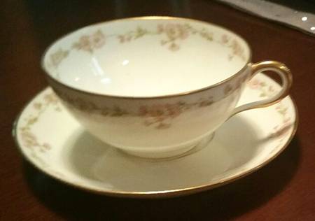 CRG2 Flat Cup & Saucer Set