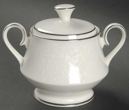 Chantilly Sugar Bowl & Lid
