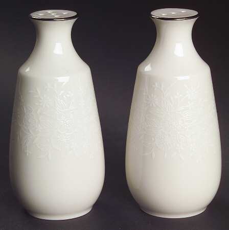 Chantilly Salt & Pepper Set