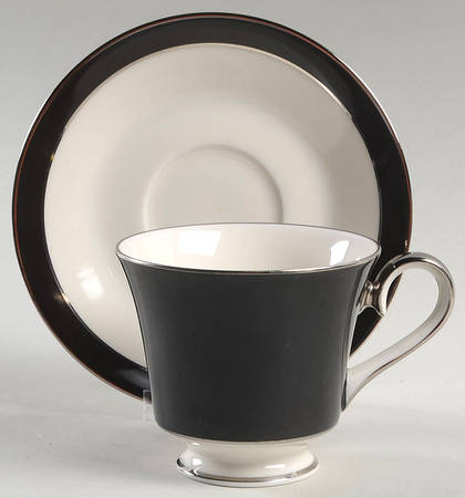 Mystique Footed Cup & Saucer Set