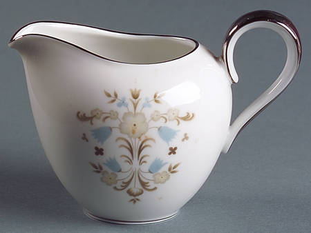 Americana Creamer