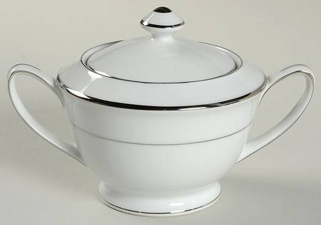 Fontainebleau Sugar Bowl & Lid